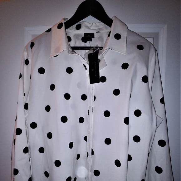 Worthington Long Sleeve Button Front Shirt. - Picture 1 of 7